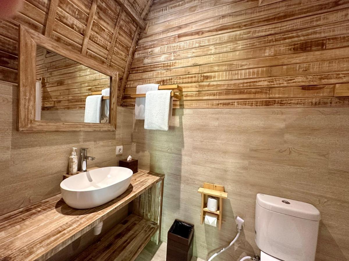 Tanhana Villa Canggu Экстерьер фото